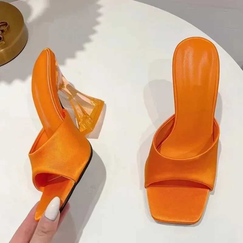 Summer Wens Shoes Slippers Silky Wide Band Transparent Strange High H Cfortable PU Hot Leather New Slides Sandals Pumps Z250301