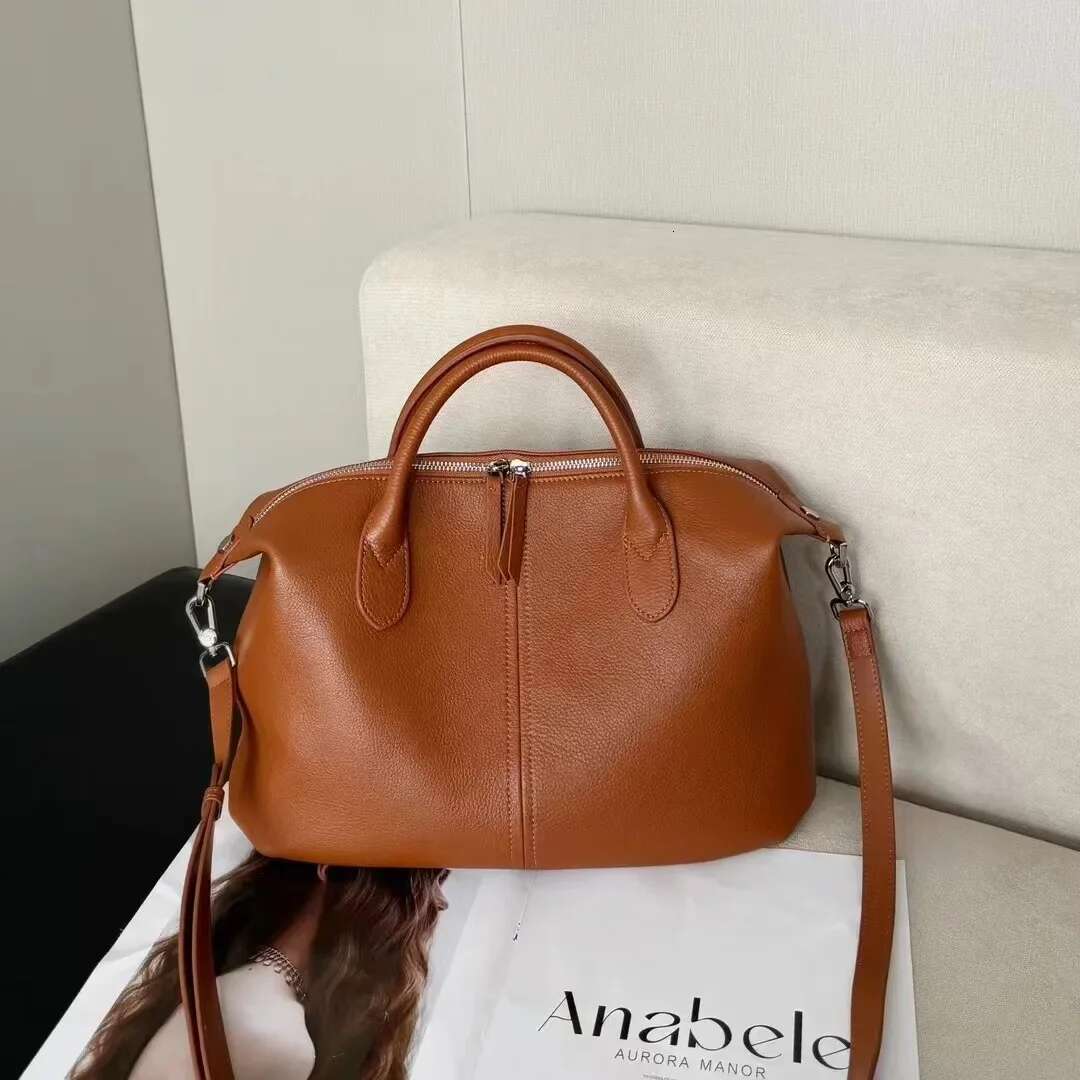 Genuine Leather Handbag Women's Crossbody Lightweight Large Capacity Single Shoulder Bag For Commuting Travel
