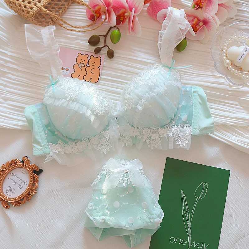 Water-soluble lace underwear set sequins embroidery thin push up women lingerie with steel ring large size bra setsXJ250301