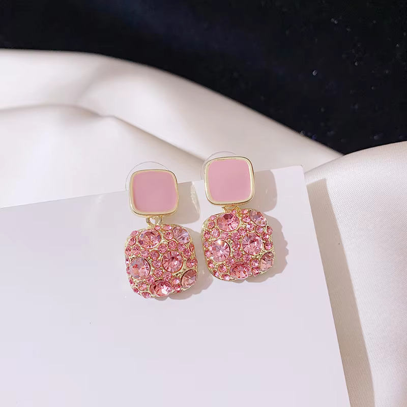 2024 Fashion Retro Square Sier Needle Purple Crystal Rhie Drop Jewelry for Women Earrings