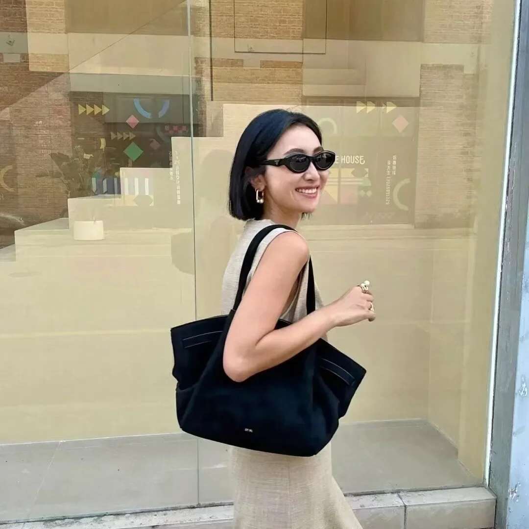 JW PEI Chamois Leather Tote Hot New - Large, Single Shoulder, Underarm, Crossbody, Commuter Bag For Women