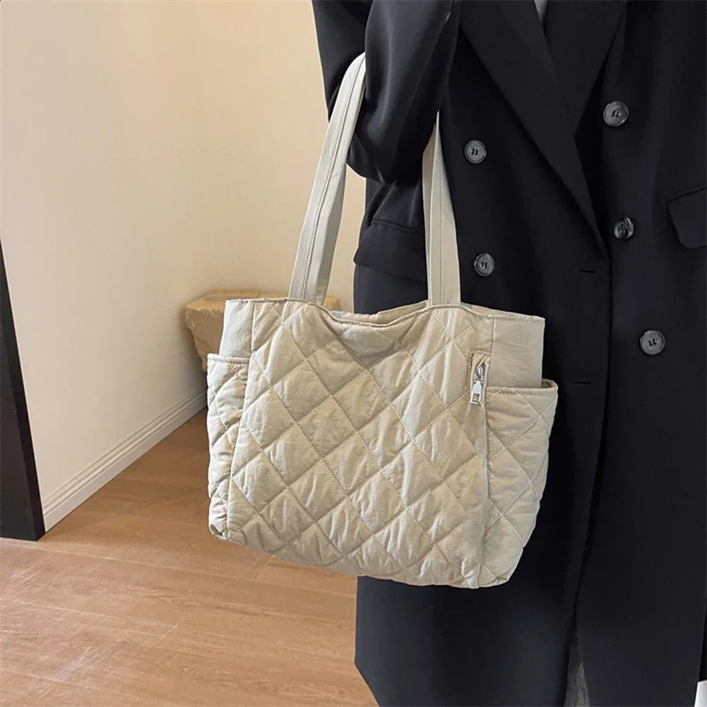 Women Padded Hobo Handbag Casual Crossbody Bag Adjustable Strap Diamond Quilted Tote Shoulder Slouchy Travel 250221