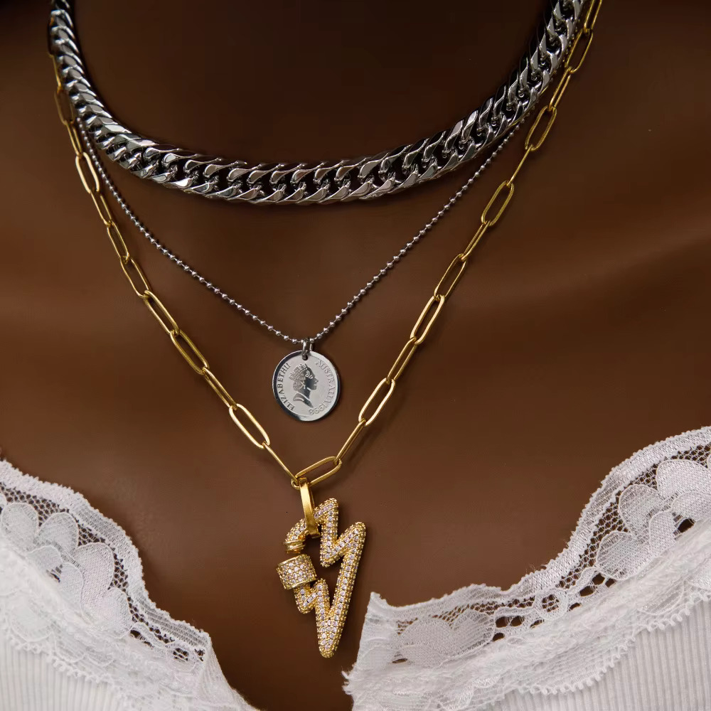 Multi layer stainless steel Cuban queen pendant gold-plated paperclip chain lighing charm necklace YF3620