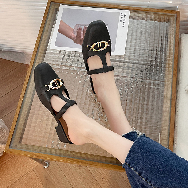 Slippers Women's Summer Wear Half Pack Slippers 2025 New Muller Internet Famous Flat Bottomed Beach Casual Korean Version For Female Students Com