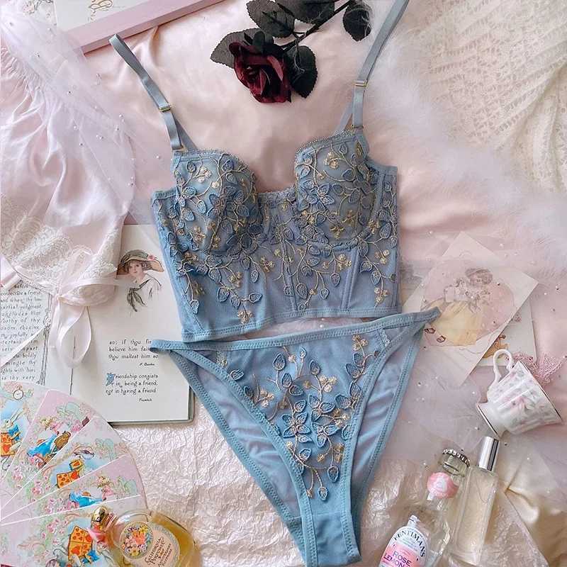 Wriufred Lace ultra-thin no steel ring underwear hollow no sponge gather bra beautiful back sexy summer bra underpants setXJ250301