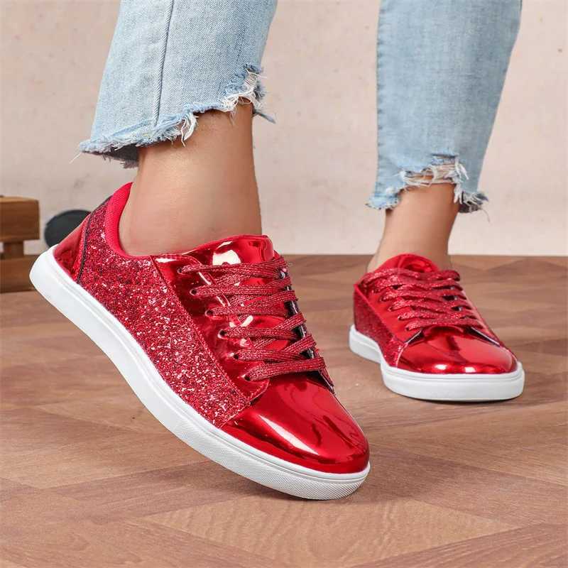 Luxury Designer Womens Red Sneakers Shiny Sequin Leather Casual Sneakers Women Low Top Flat Vulcanize Shoes Womens ShoesXJ250301