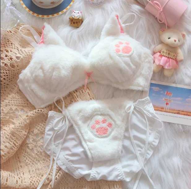 Sweet lolita Autumn and winter cat paw plush underwear for women comfortable and cute Japanese girl ears bra and panty setXJ250301