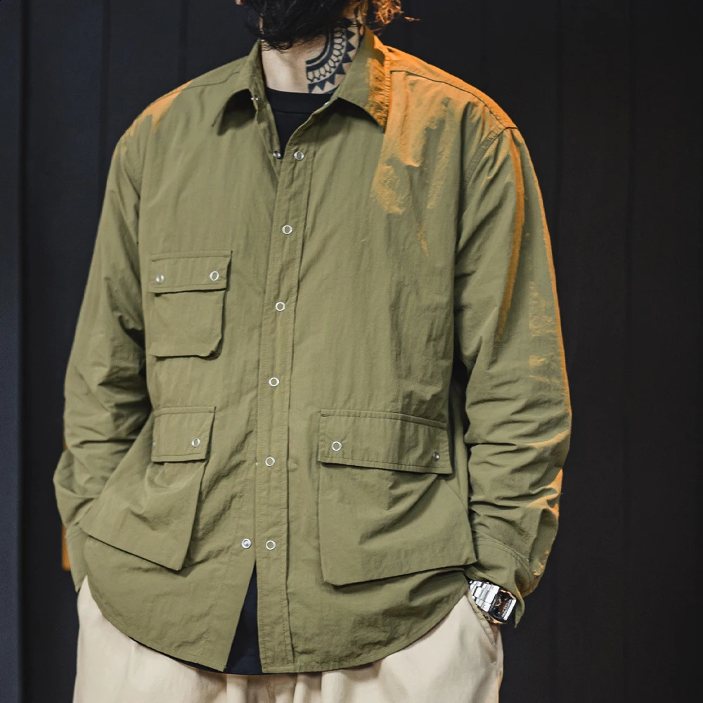 Maden Vintage Wrinkle Outdoor Shirt Casual Loose Green MultiPocket LongSleeve for Mens Spring and Fall Versatile Blouse 250226