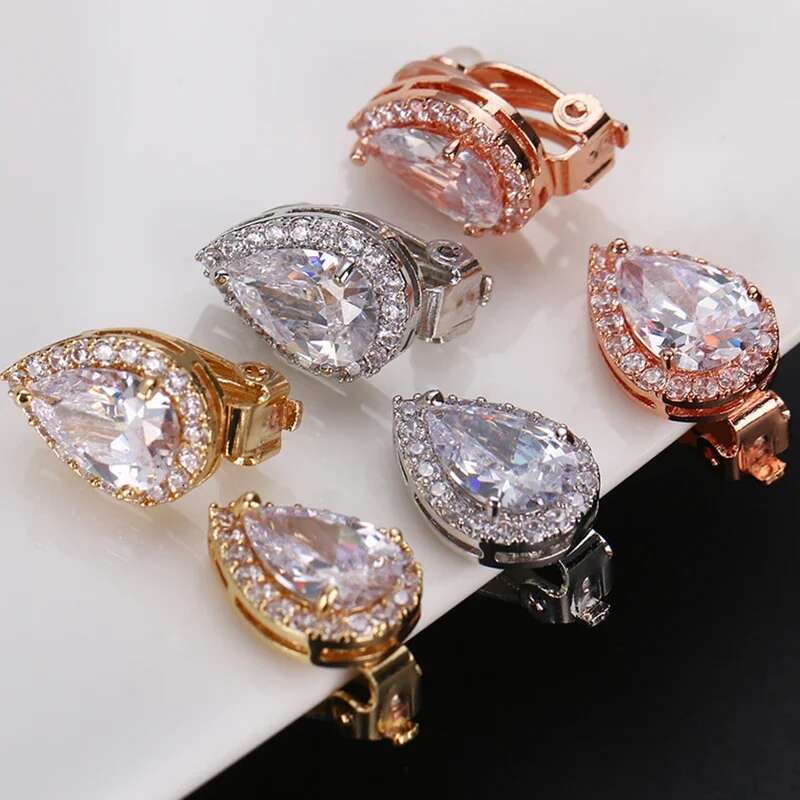 Fashion Sliver Color Pear Cubic Zirconia Stud Earrings Women Crystal Earings Party Water Drop Studs Ear For Girl
