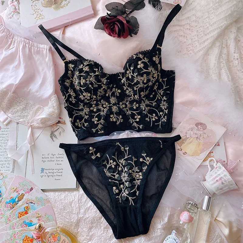 Wriufred Lace ultra-thin no steel ring underwear hollow no sponge gather bra beautiful back sexy summer bra underpants setXJ250301