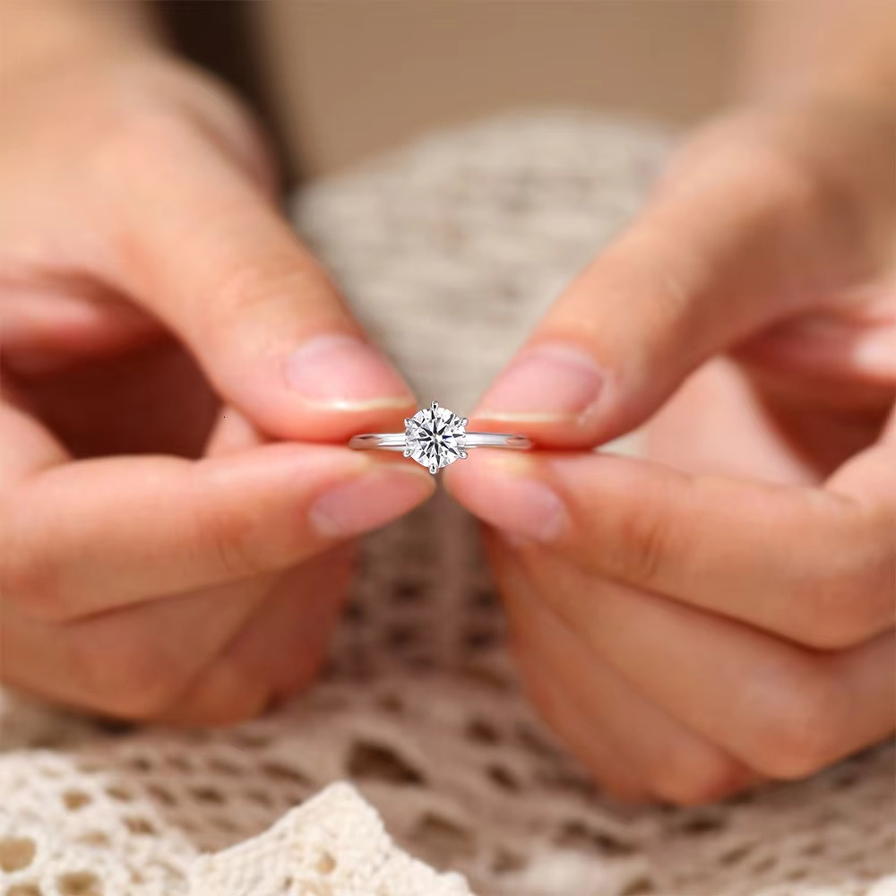 OAHLAN Stylish Real 1ct Moissanite Engagement Rings for Women S Sterg Sier Wedding Bands Jewelry With Certificate