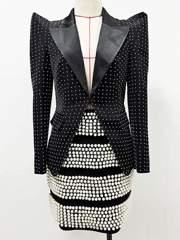 Spring 2025 New Shrug Shoulder Decoration With White Dot Slim Suit Handmade Pearl Nail Bead Mini Skirt Jacket For Women