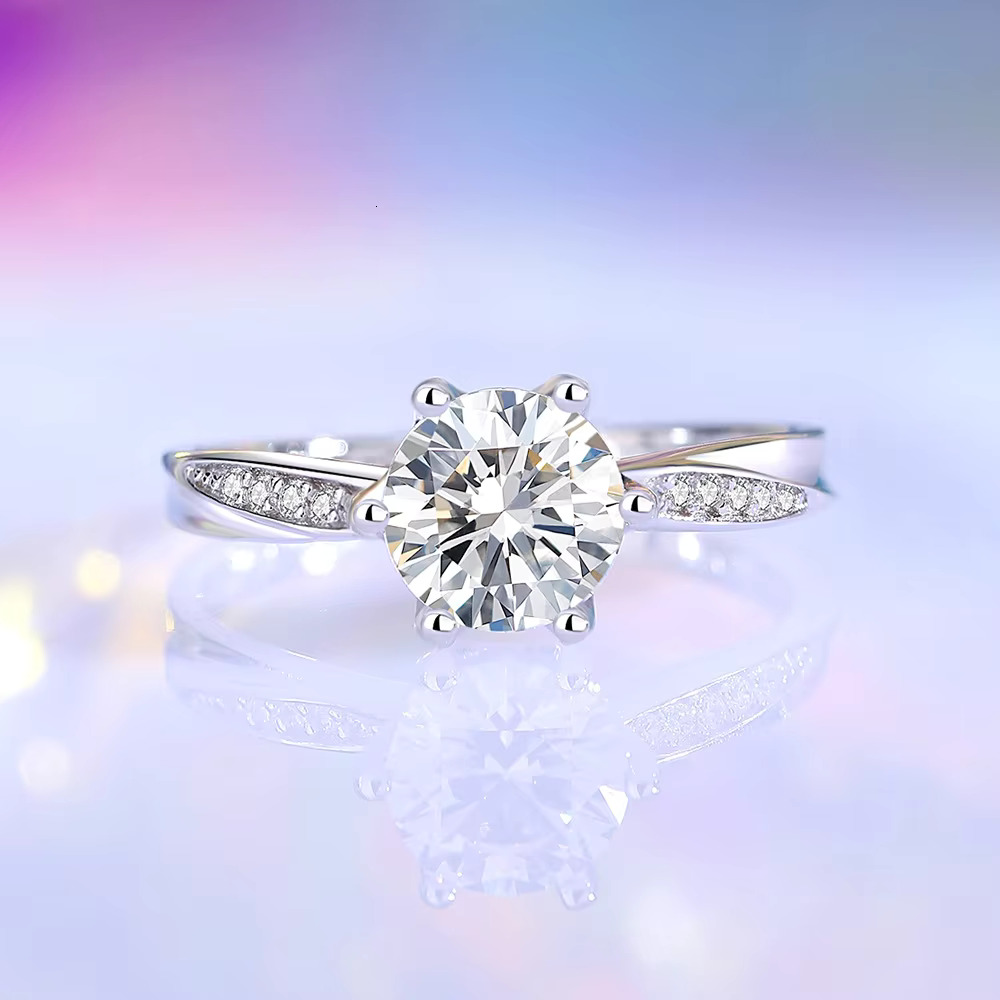 Simple Fashion Womens Fine Jewelry Moissanite Rings 925 Sterling Silver Wholesale Cubic Zirconia CZ Simulaed Big Diamond Ring
