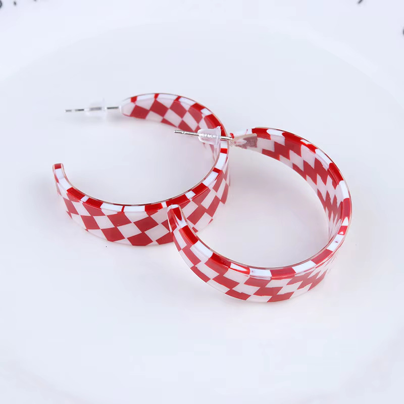 Vintage Checkerboard Hoop Candy Color C-shaped Women Earrings Geometric Acrylic Studs Simple Cool Ear Jewelry Gifts