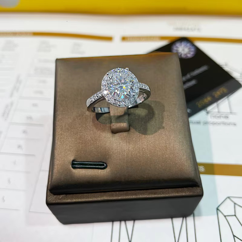 Luxury Pigeon Egg Full Moissanite 3CT VVS D Color 925 Sterling Silver Moissanite Women Engagement Wedding Ring