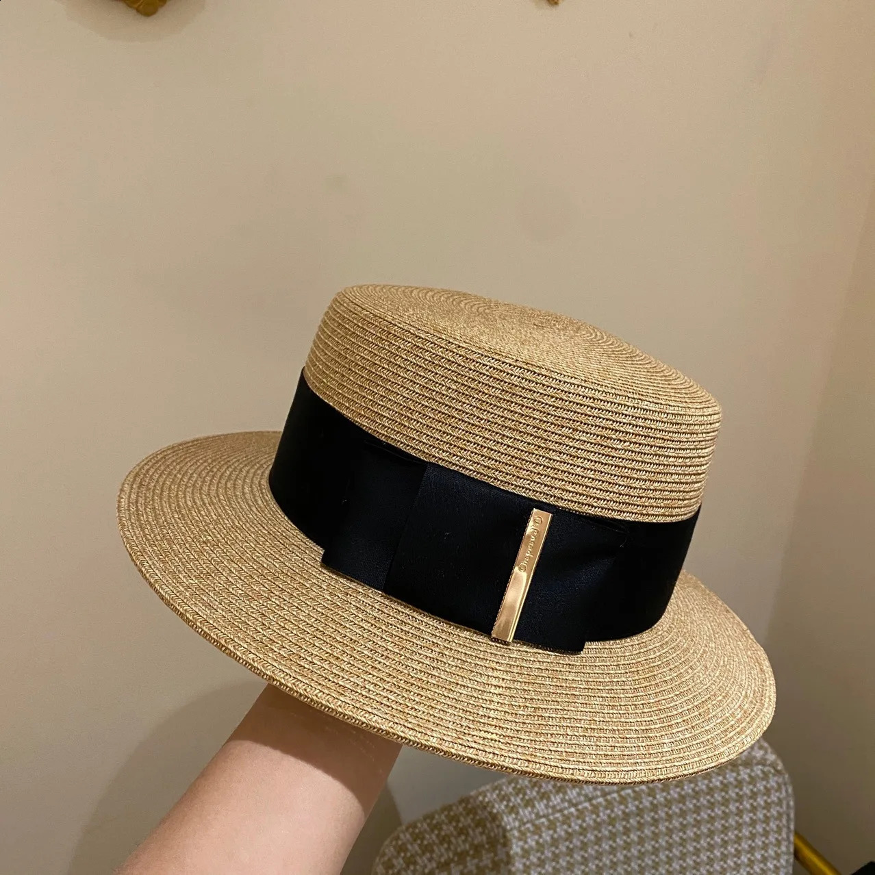 Classic Fashion Flat Straw Hat For Women UV Protection Sun Hat Vacation Ladies Beach Hats Spring Summer Elegant Top Hat Bowknot 250227