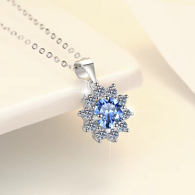 Fine 1CT Round Cut Blue Dia S Sterg Sier VVs1 Klein Moissanite Jewelry Suower Pendant Necklace of Women