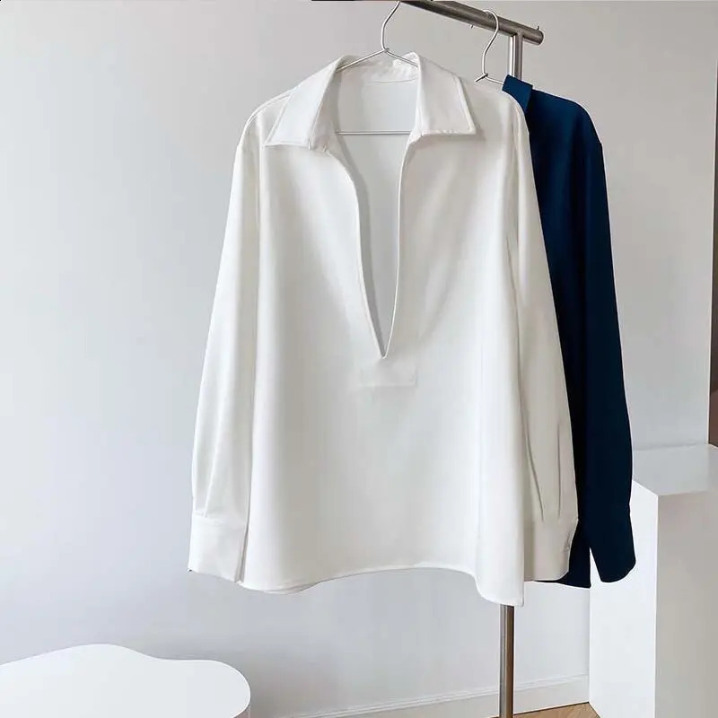 Fashionable British white shirt womens feels spring and autumn long sleeved retro Korean V-neck coral color solid color matching top 250225