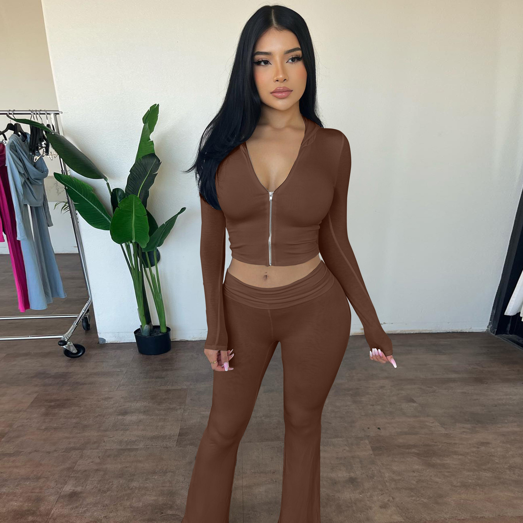 Hot Selling Women's Clothing New Winter New Item Zipper Long Sleeved Hooded Top Trumpet Pants Set