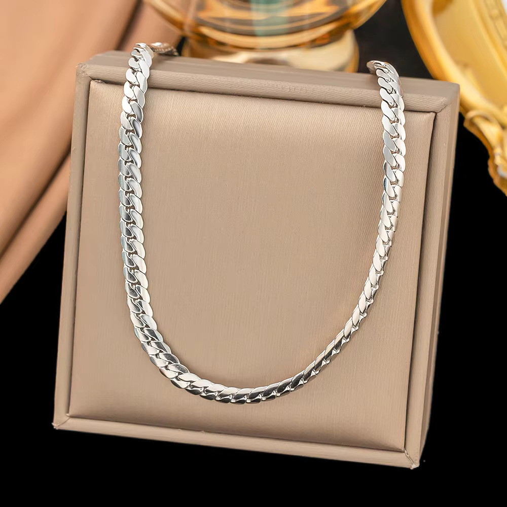 Fashion accessory 3mm thick full body sier gold Cuban chain necklace made of stainless steel for men
