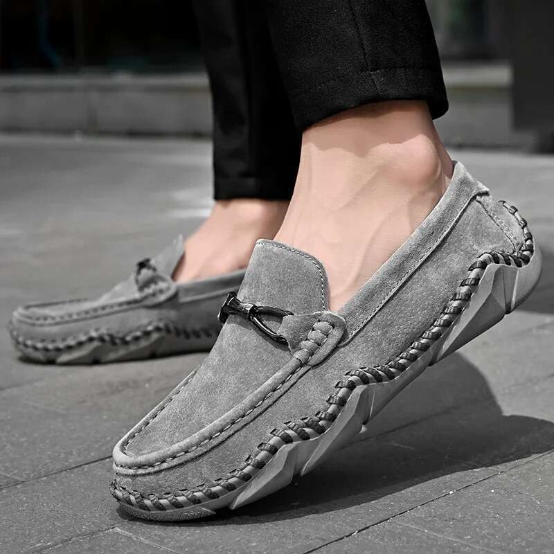 Loafers 2023 Spring Clasicc Comfy Man Flat Moccasin Fashion Slip-On Boat For Men Casual Shoes