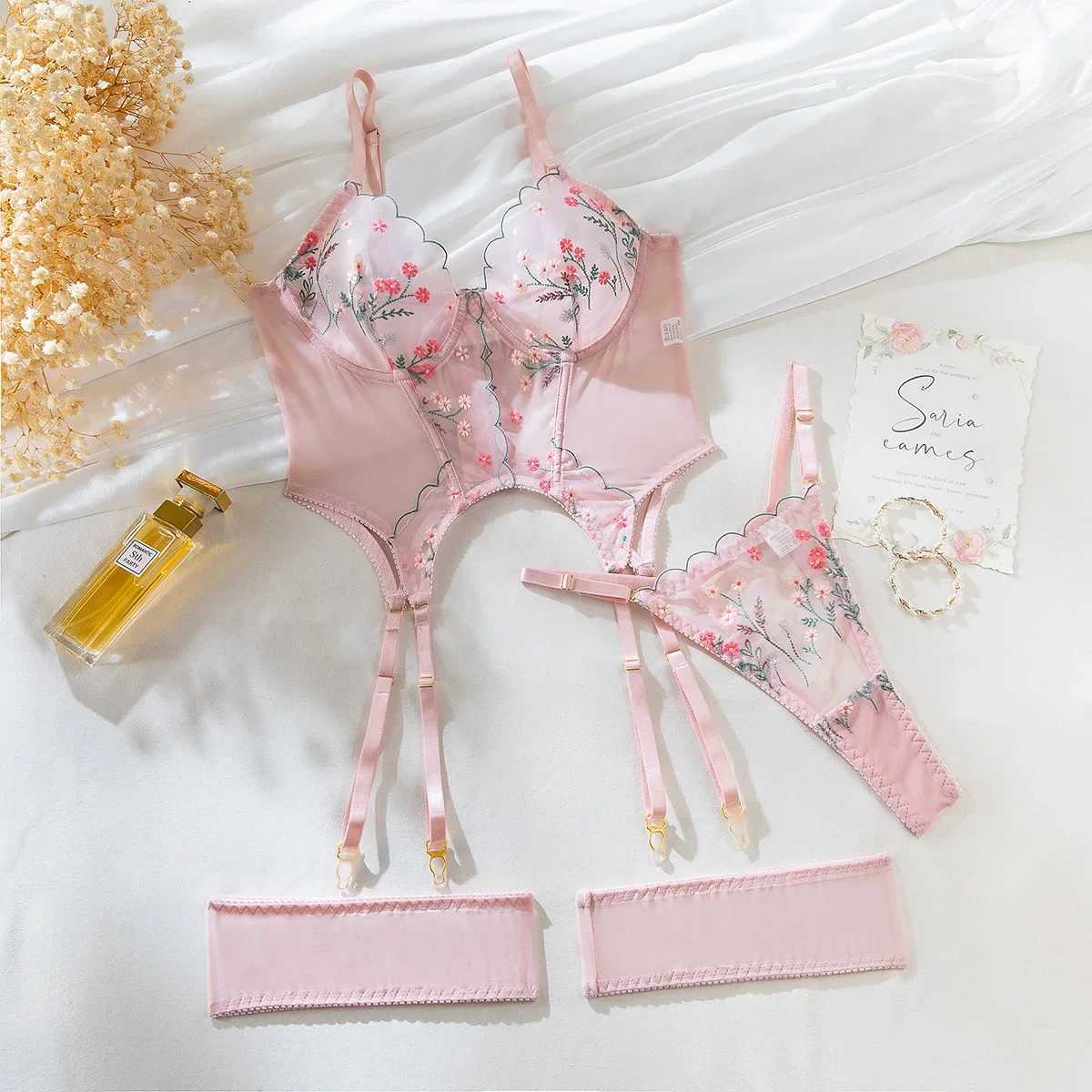 Pink Sweet Flower Embroidered Underwear Set for Womens Pure Desire Exotic Clothing Set for Womens Sexy Mesh Perspective Fishbone UnderwearXJ250301