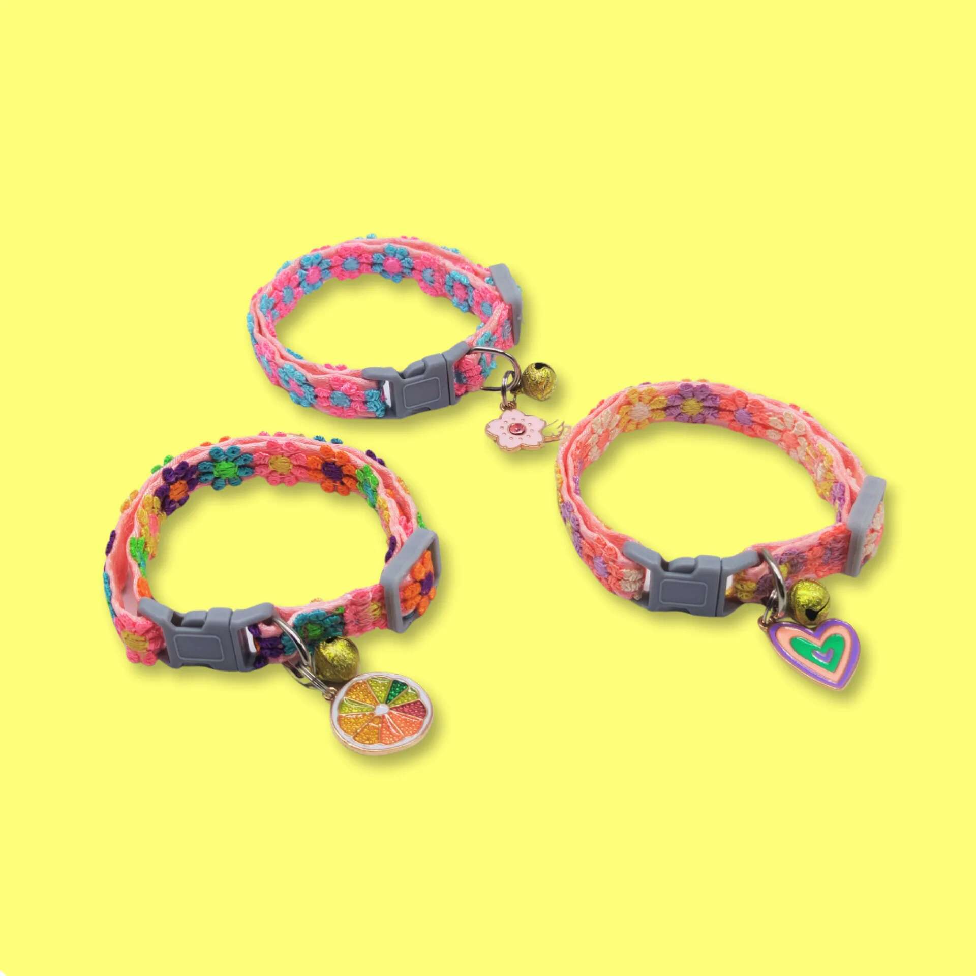 Update Supplies Manufacturer Direct Sales Of Pet Cat Bells Collars Neck Rings Popular