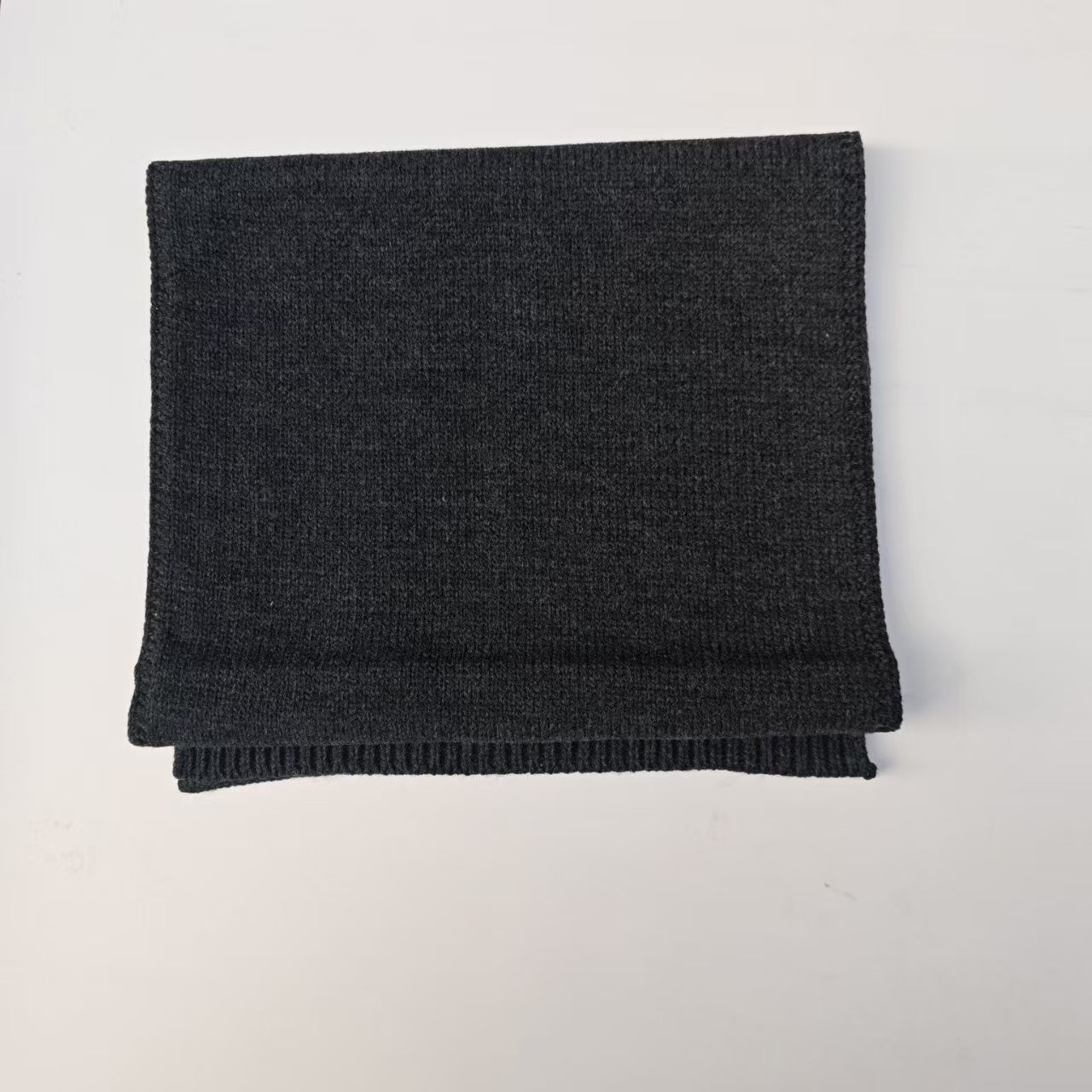 T199 autumn and winter simple short versatile business knitted scarf for men and women solid color Korean versionstudent couples neck warmer