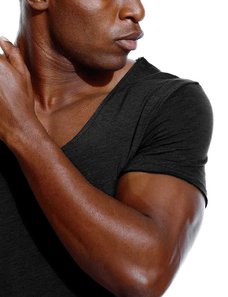 Scoop Neck T Shirt for Men Low Cut Deep V Neck Wide Vee Tee Male Tshirt Invisible Undershirt Slim Fit Short SleeveT250307