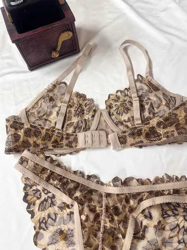 Sexy Bra Set Deep V Leopard Print Ultra in Lace Underwear Female Big Breasts Show Small Lingerie PantsXJ250301