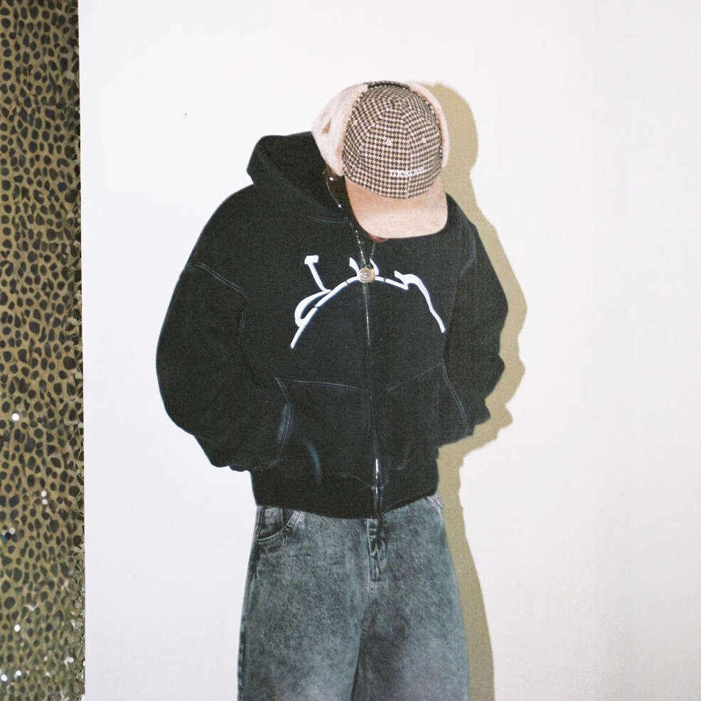 American sports shirt dark hooded loose fitting unisex jacket niche hoodie