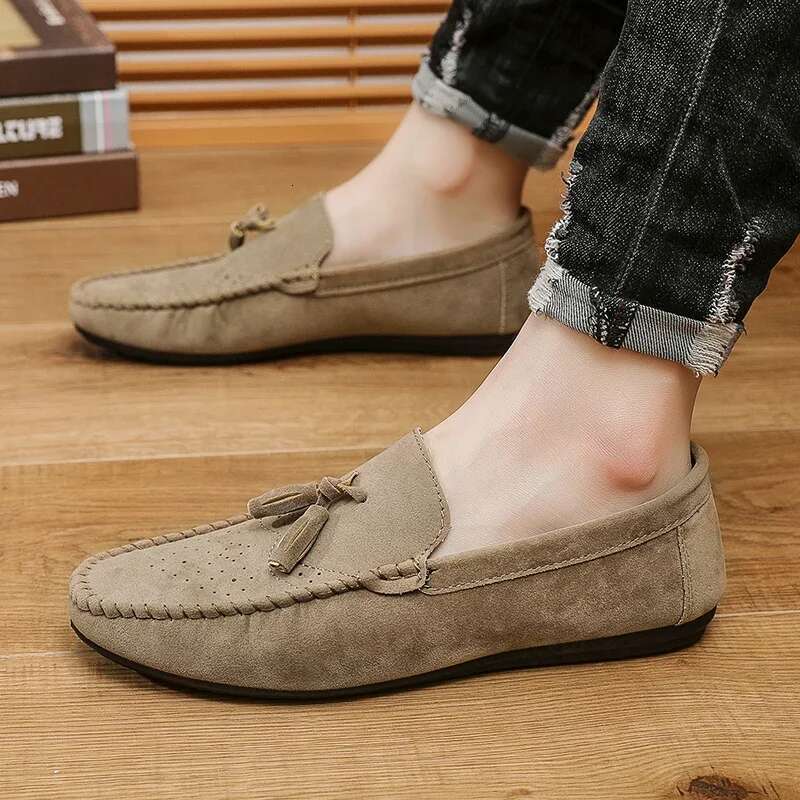 Fashion Suede Men Casual Brand Mens Loafers Breathable Comfort Slip-On Leather Driving Lazy Shoes Moccasins
