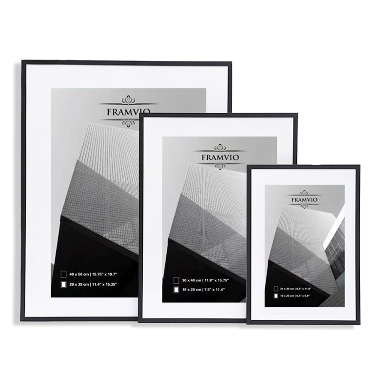 Modern Minimalist Aluminum Picture Frame - Durable & Stylish Design