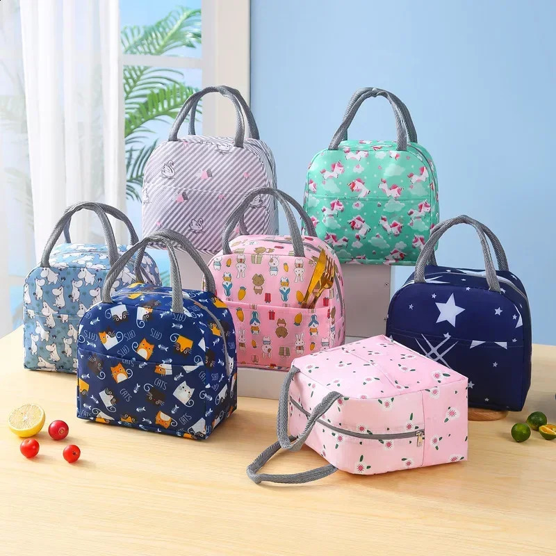 Insulated Lunch Bag with Flower Cat Pattern Waterproof Lunch Box Bag for School and Office Keep Your Food Fresh and Delicious 250228