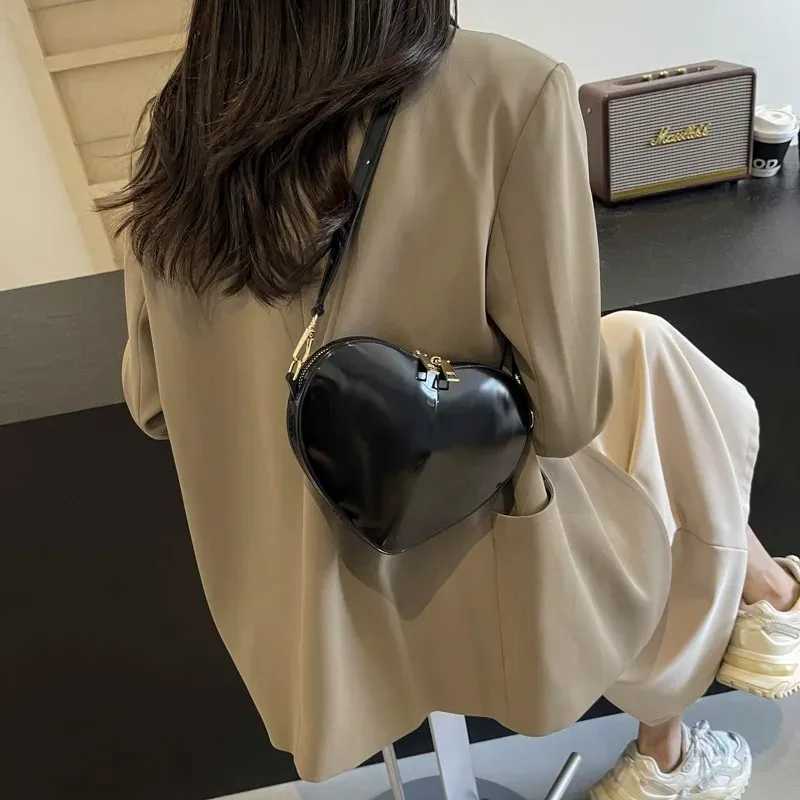 2024 New Crossbody Bags For Wen Fi Korean Luxury PU Leather Shoder Bag Fem Simple High Quality Handbags Lady Z250301