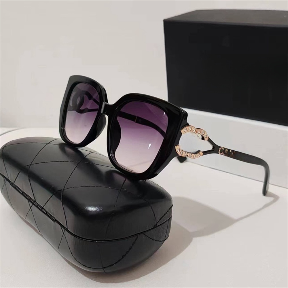 designer sunglasses Brand sunglasses for women Outdoor Beach Fit type light decorative mirror Butterfly black classic brand glasses Classic Glasses Goggles