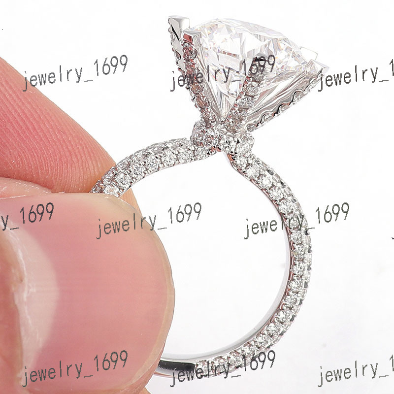 Gift Luxury Wedding Rings Big Size Main Stone French Pave Three Rows Diamonds Band14Kwhite gold Moissanite Diamond Ring Women