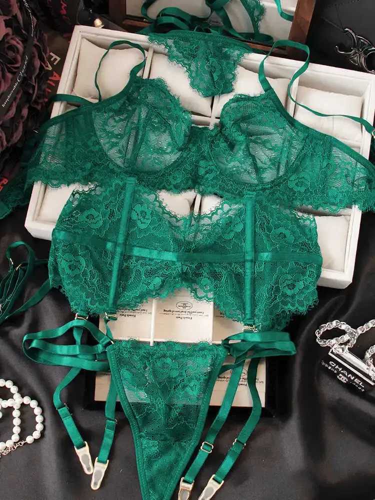 Fishbone Waist Sexy Lingerie Set Lace Eyelash Edge Underwear Women Large Size Bra Briefs SetsXJ250301