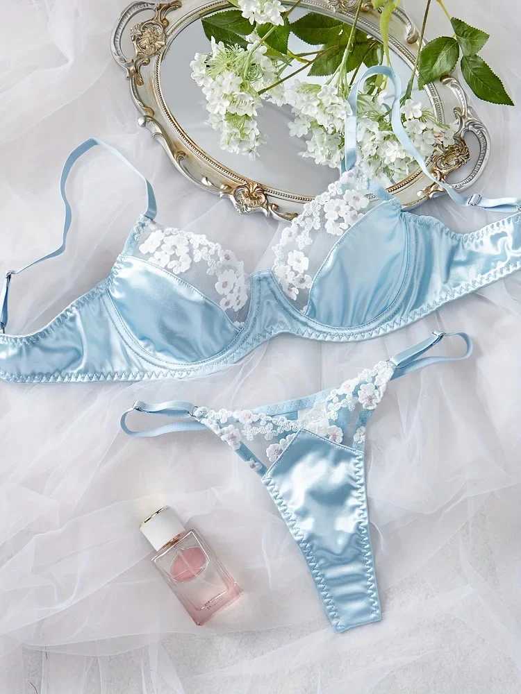 Sexy Blue Lingerie Set Fancy Seamless Underwear Luxury Satin Exotic Sets Delicate Embroidery Matching Outfits Push Up Bra SetXJ250301