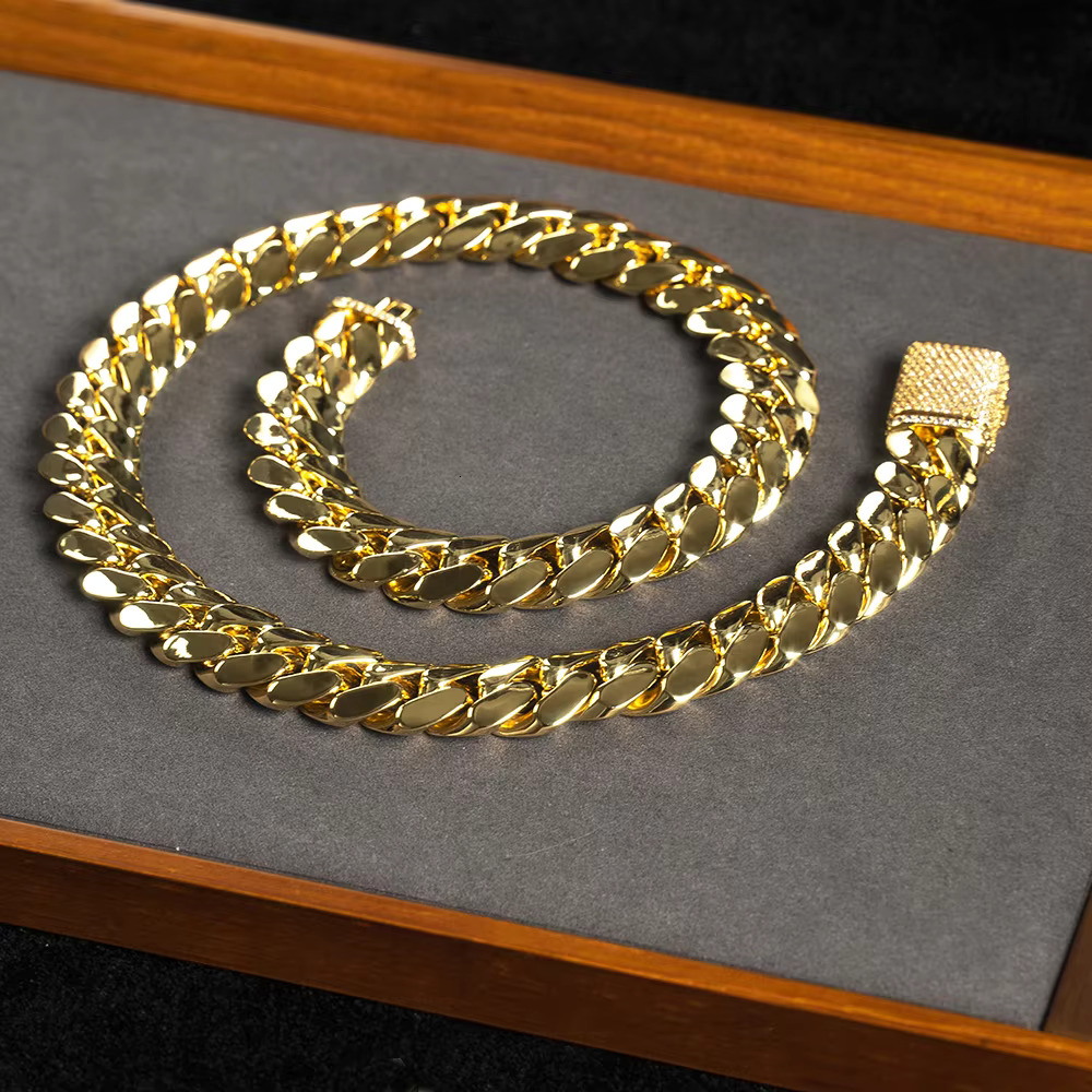 Wholesale Hip Hop Gold Chain Iced Cuban k Chains Necklace Stainless Steel Jewelry for Men