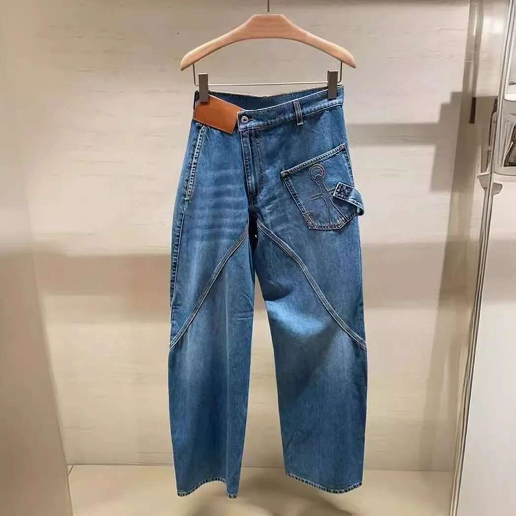New Women's female jeans Loose And Comfortable Trendy Ladies Trousers women jean