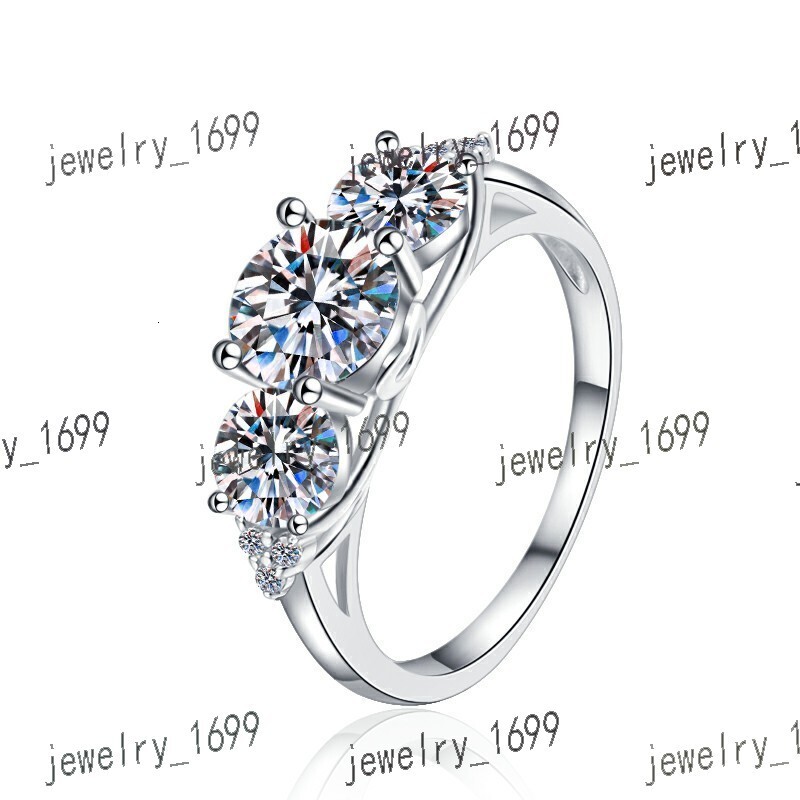 Environmental Friendly Gra 8mm Moissanite Diamond Jewelry Bling 925 Sterling Silver Round for Women Moissanite Ring