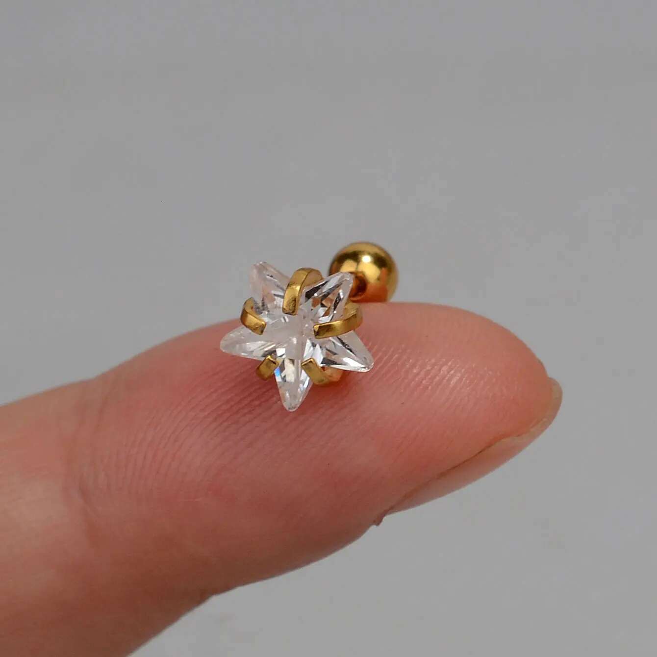 1PC Fashion Stainless Steel Mini Zircon Star Cartilage Piercing Stud For Women Helix Tragus Earring Women's Body Jewelry