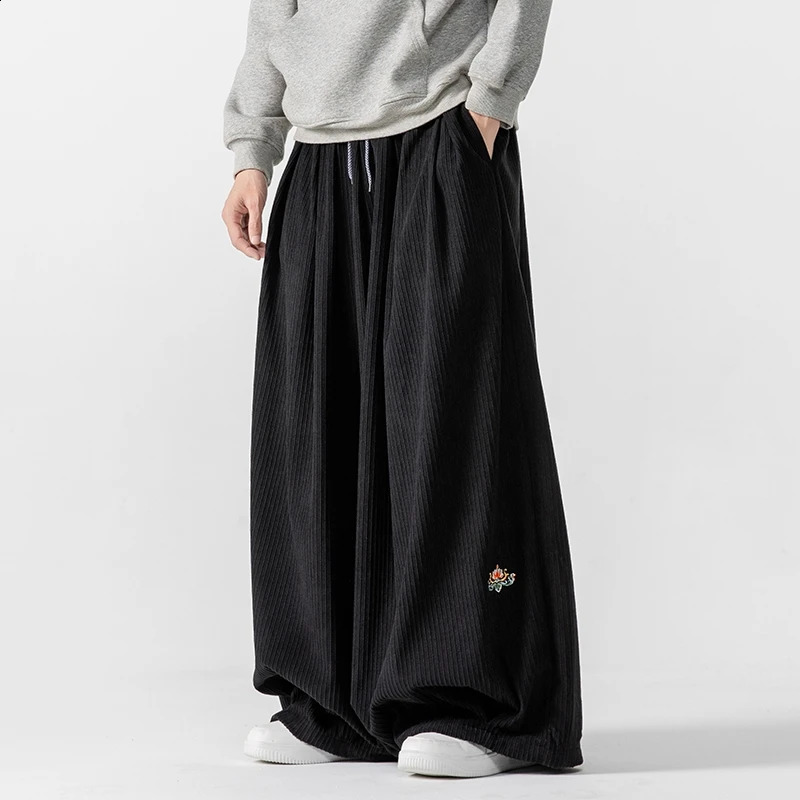 Mens Corduroy wide leg pants mens Japanese style loose and thick casual embroidered hip-hop mens streetwear pants 250228