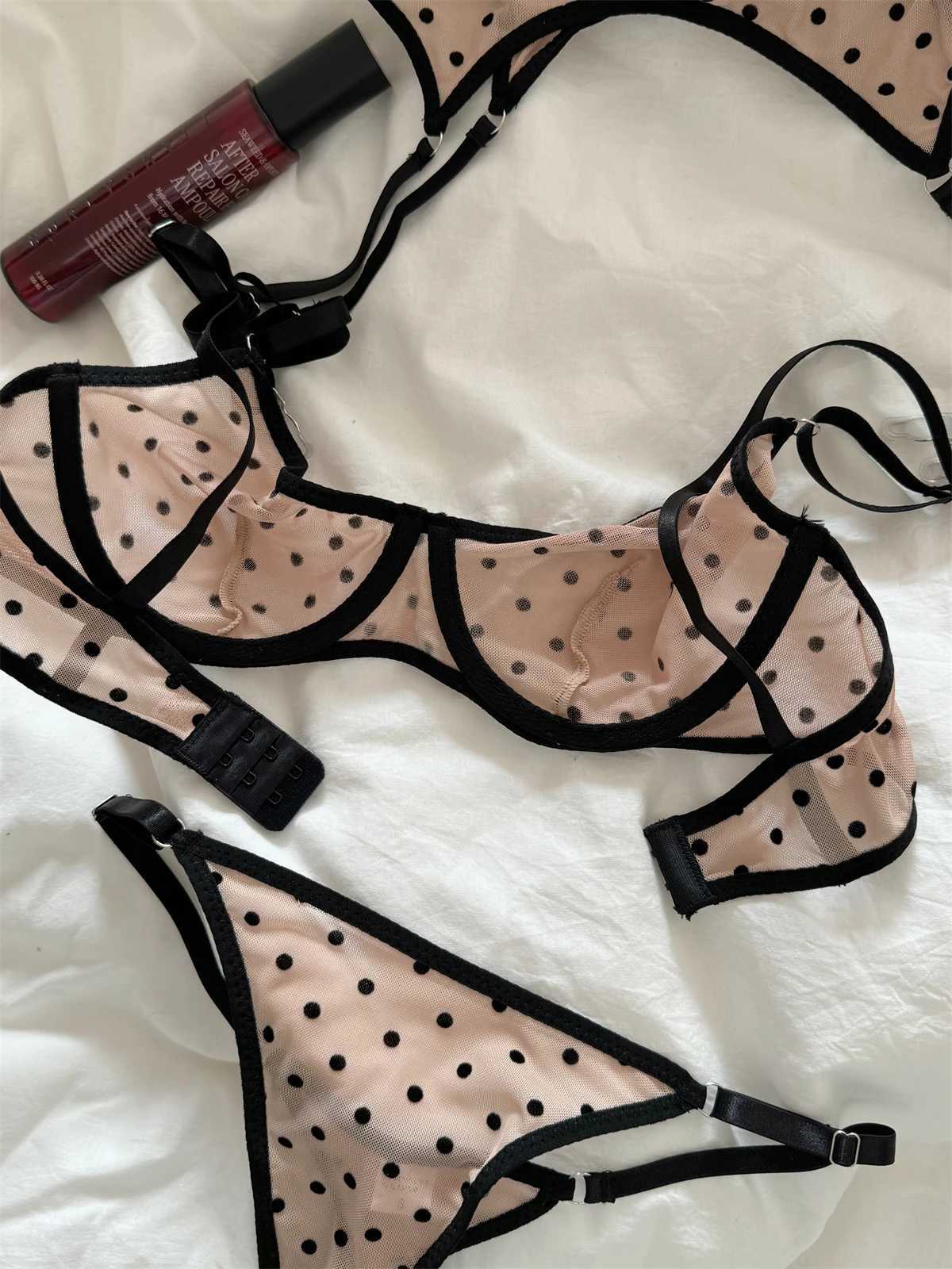 Sexy thin lace underwear three-piece satin bra set new adjustable collection of side breasts up support lingerie breifs suitXJ250301
