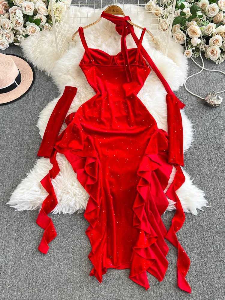 Basic Casual Dresses Design Vintage Red Velvet Suspender Dress for Party Women Irregularly Split Sexy Hip Wrap Heavy Industry Evening Dress J250301