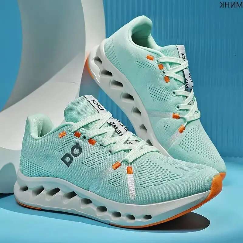 2025NewMen's fashionable cushioned running shoes: lightweight and n on slip mesh sports shoes suitable for outdoor tennis clas sic