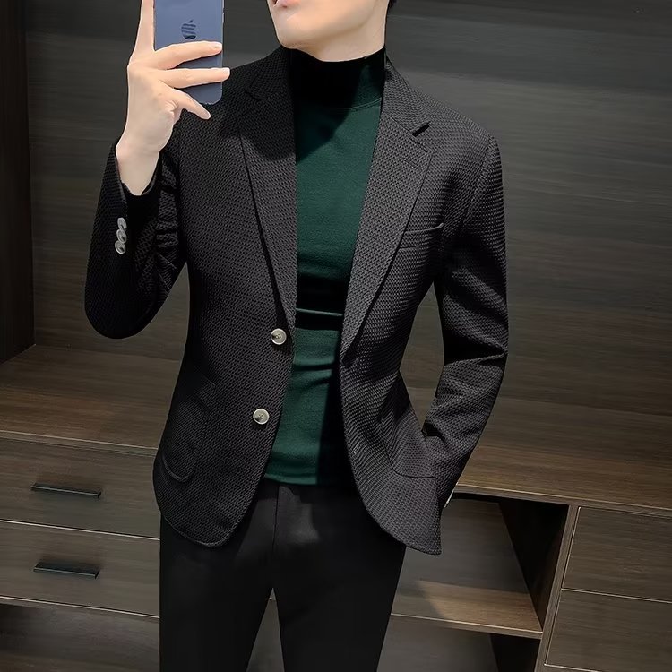 J228Stylish Men's Full Set Business Suit Tailored Fit Peak Lapel Design Ideal for Ceremonies & Office Wear in Various Plus Sizes