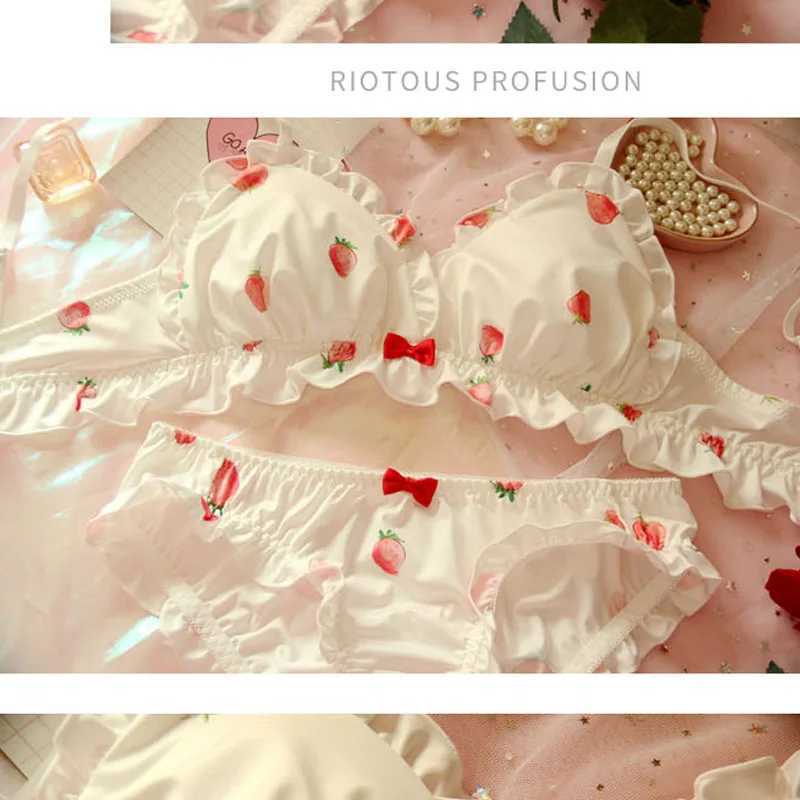 Strawberry Cute Japanese Milk Silk Bra Panties Set Wirefree Soft Underwear Set Kawaii Lolita Bra and Panty Set Pink LingerieXJ250301