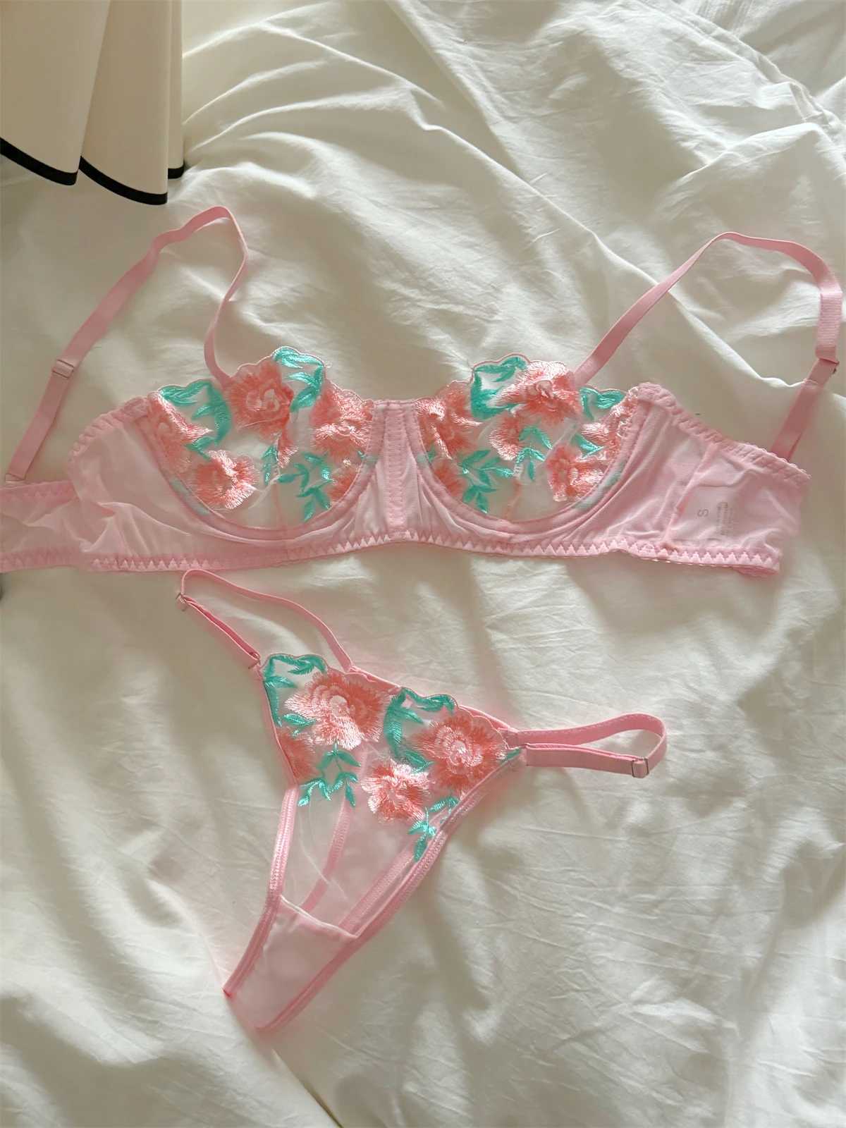 Flower Lingerie Briefs Set Embroidery Temperament Women Underwear Lace Thin Bra Pink Ladies BraletteXJ250301